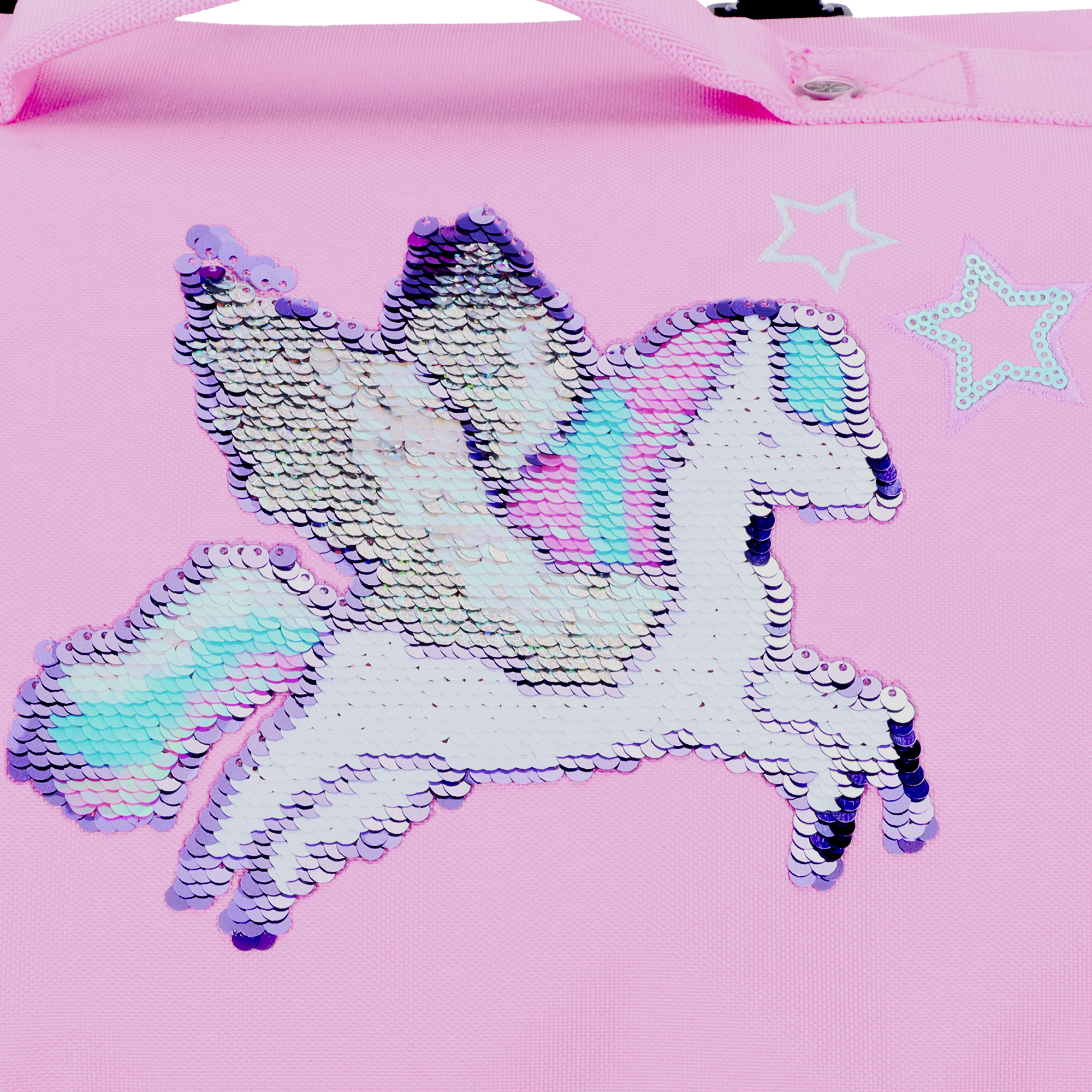 Gros plan sur le motif fantastique de licorne rose pailletée sur le rabat du cartable.
